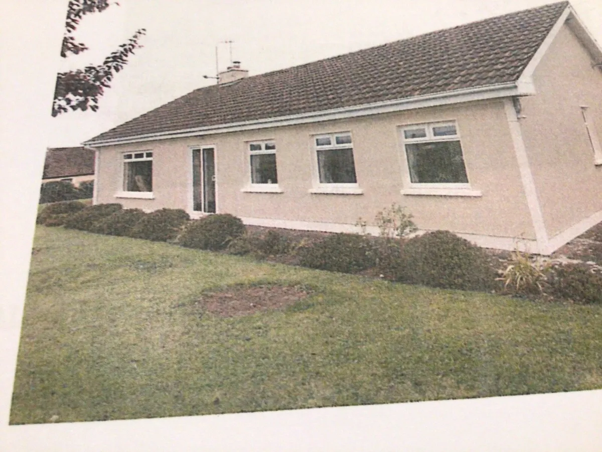 Windows and door - Image 2