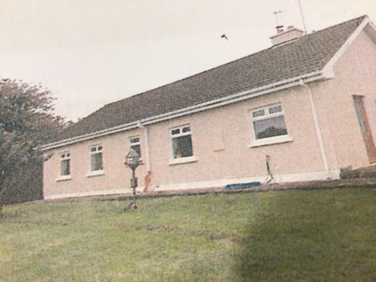 Windows and door - Image 3