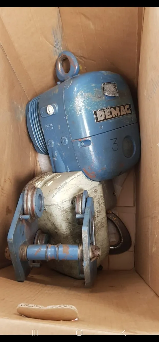 Dmag hoist - Image 1