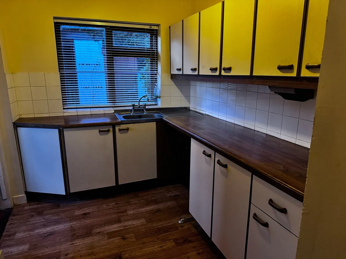 KITCHEN perfect condition - Image 2