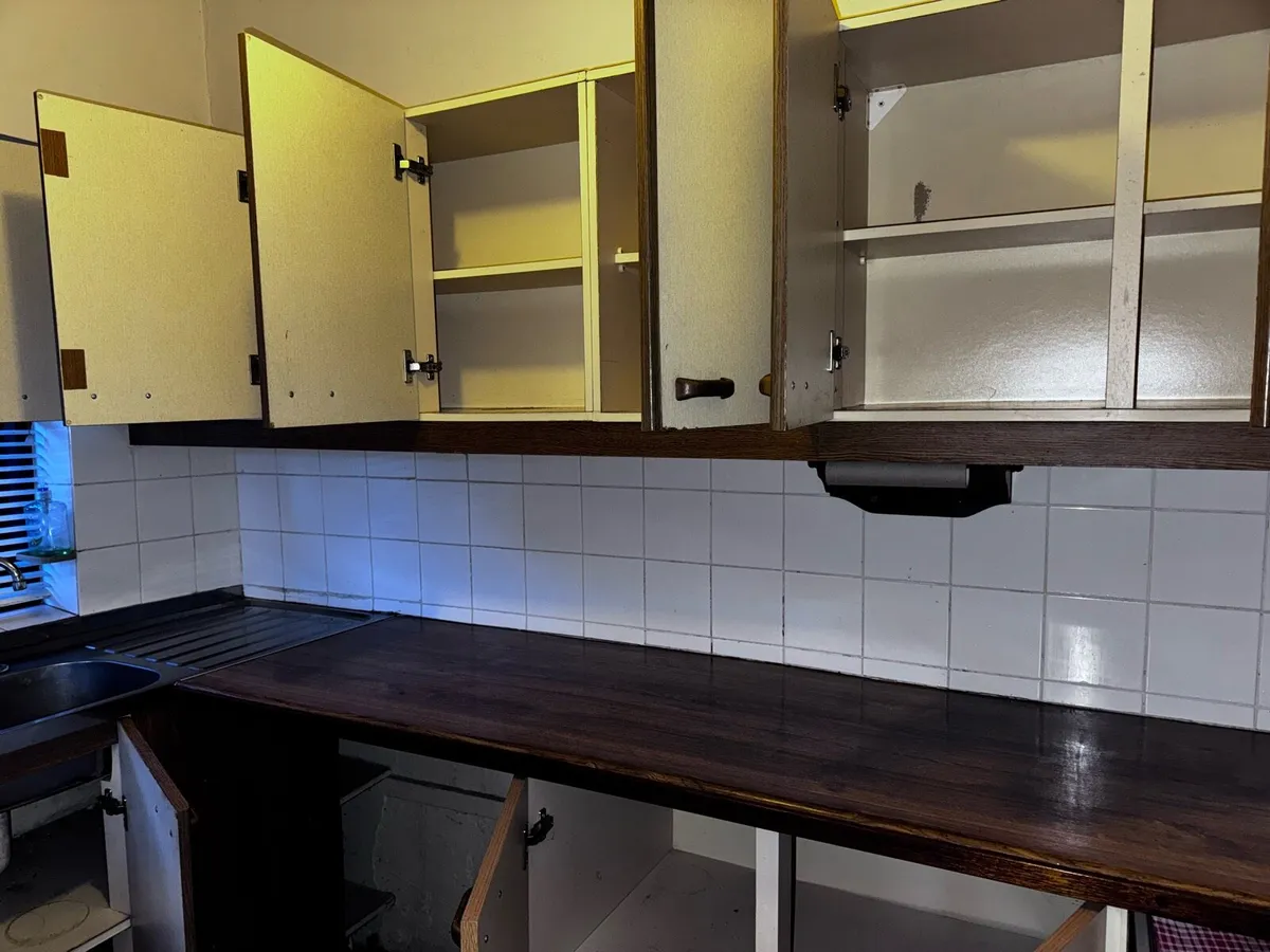 KITCHEN perfect condition - Image 4