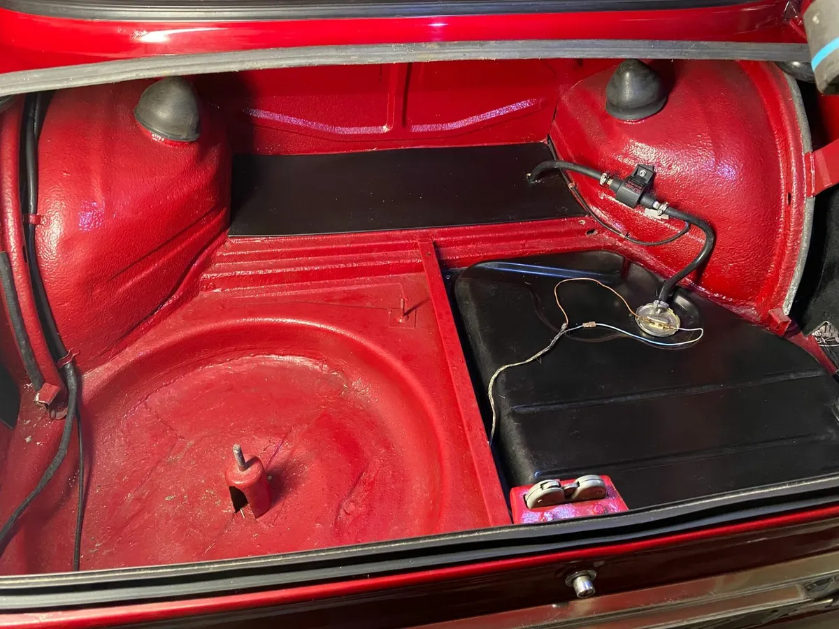 BMW 2002 1970 Saloon, 5 speed conversion - Image 3