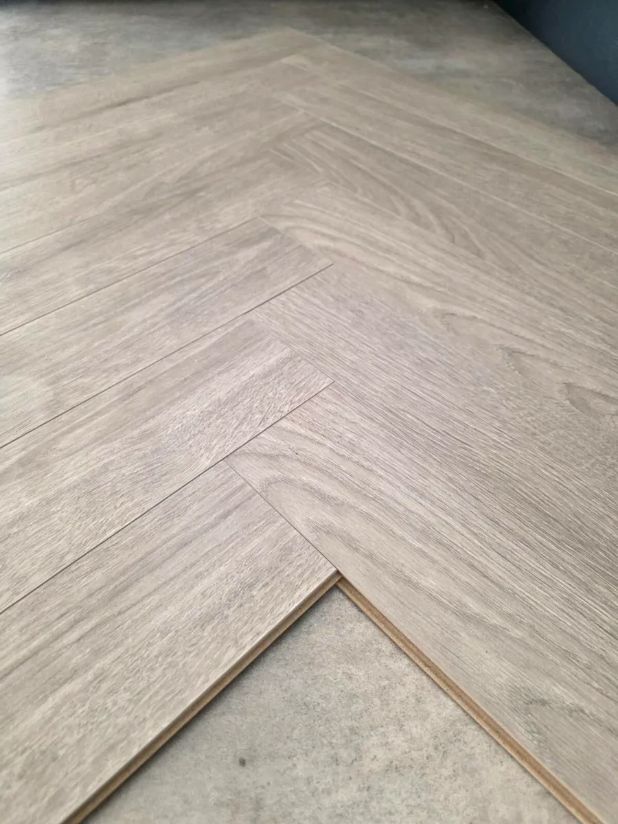 Herringbone laminate flooring - Image 2