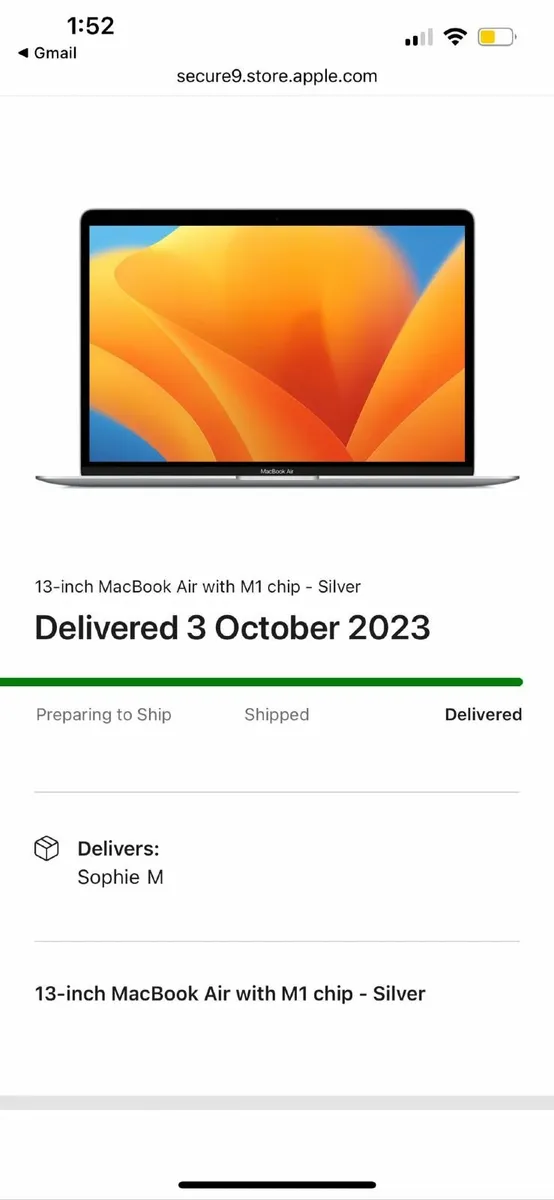 Apple MacBook Air - Image 2