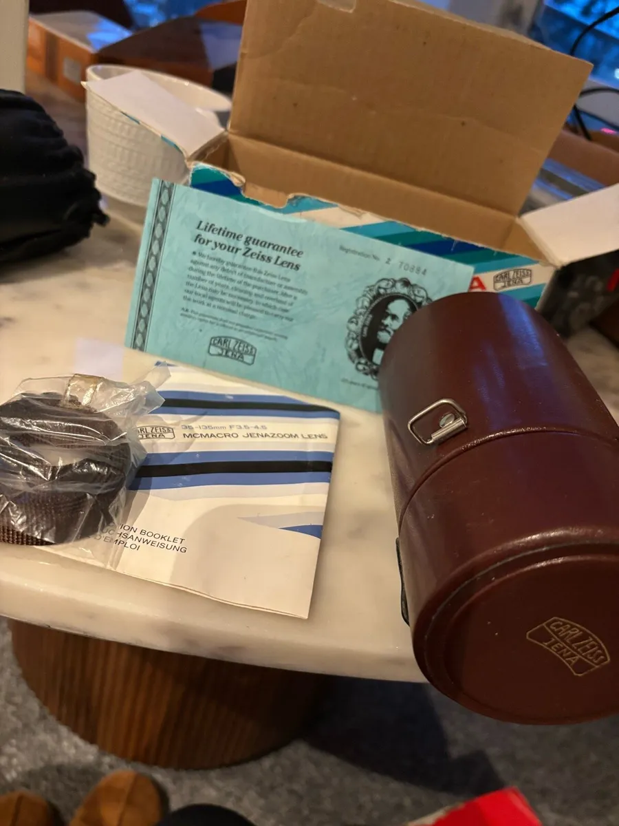 Carl Zeiss 35-135mm F3.5-4.5 Jenazoom macro Lens - Image 3