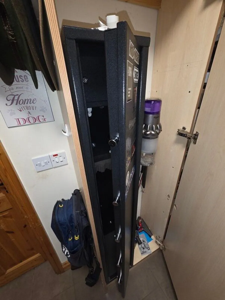 gun safe - Image 2
