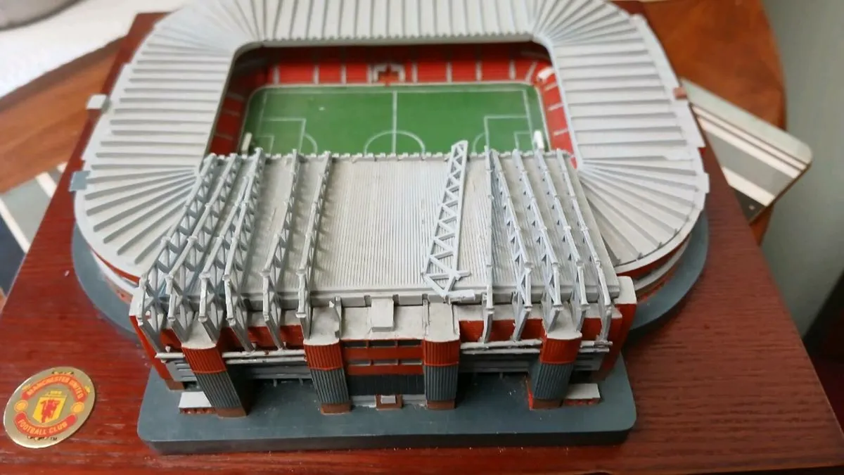 Old Trafford - Image 4