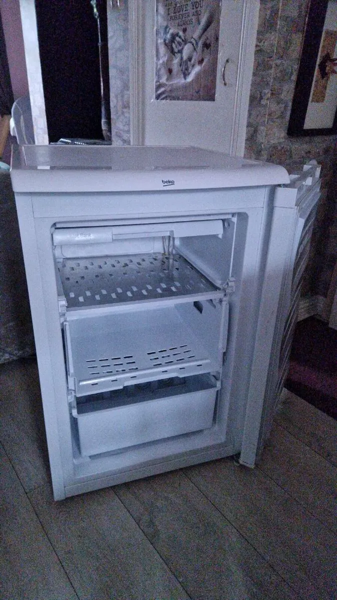 Freezer - Image 3
