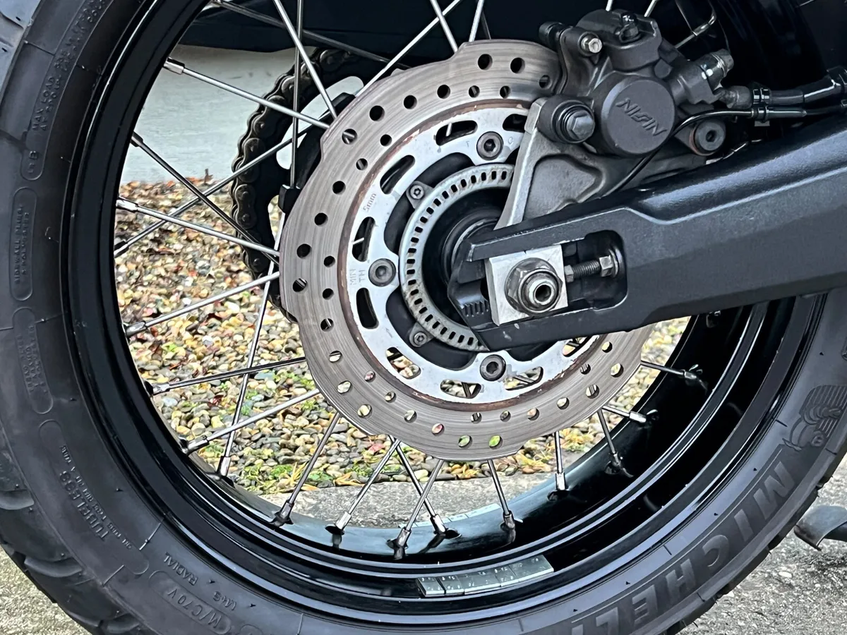 Honda CRF1000 DCT Africa Twin - Image 3