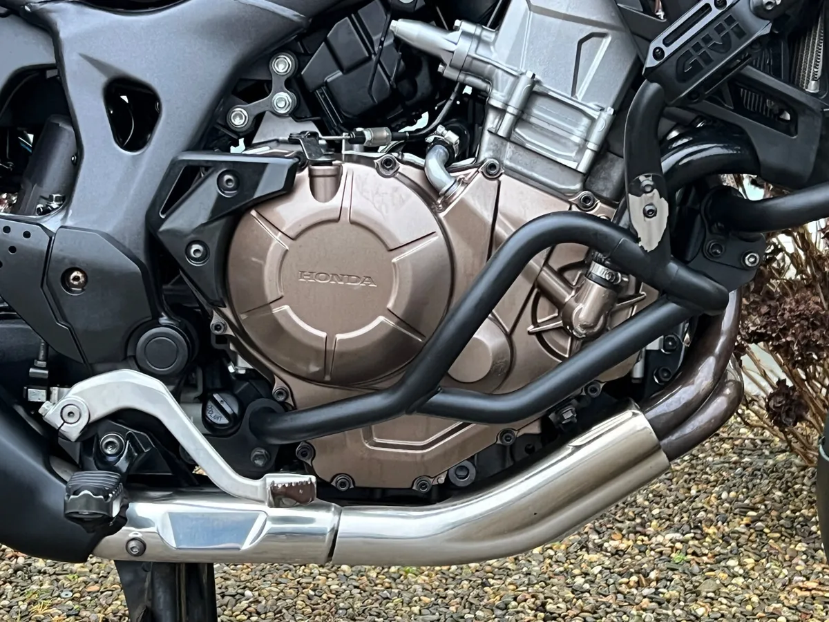 Honda CRF1000 DCT Africa Twin - Image 4