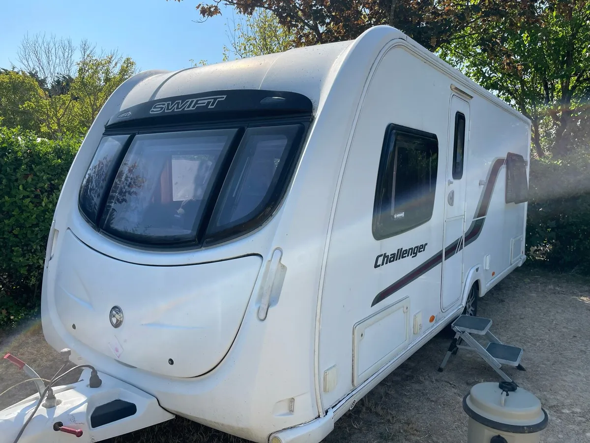 Caravan Swift Challenger 540 - Image 1