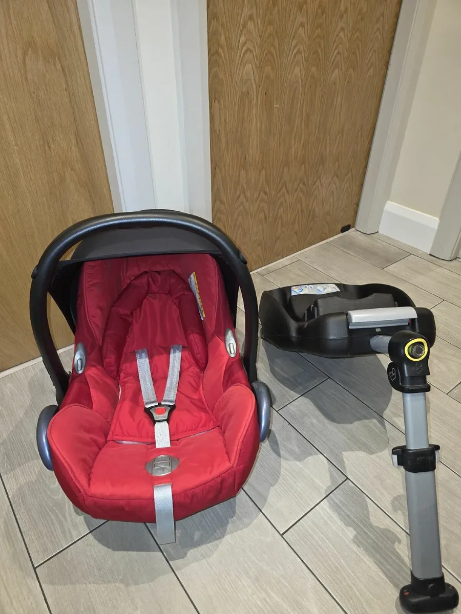 READY to USE Maxi cosi isofix from newborn - Image 1