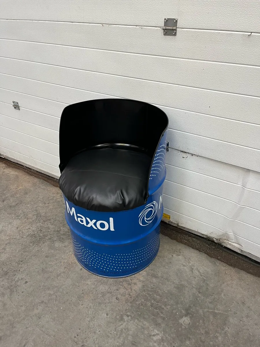 Oil barrel chair - Image 1