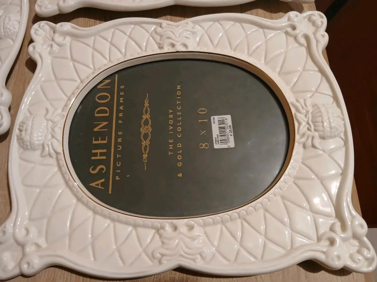 3 Ashendon  Picture Frames - Image 2
