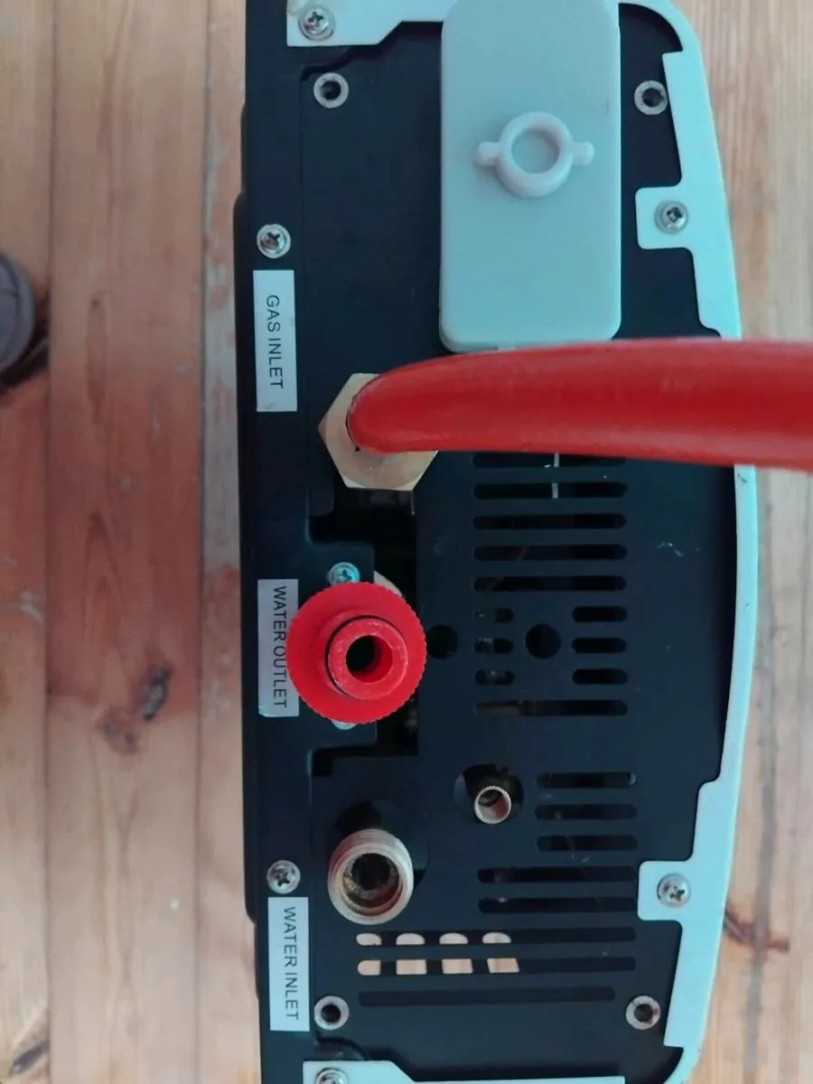 Complux Portable Shower-Heater - Image 3