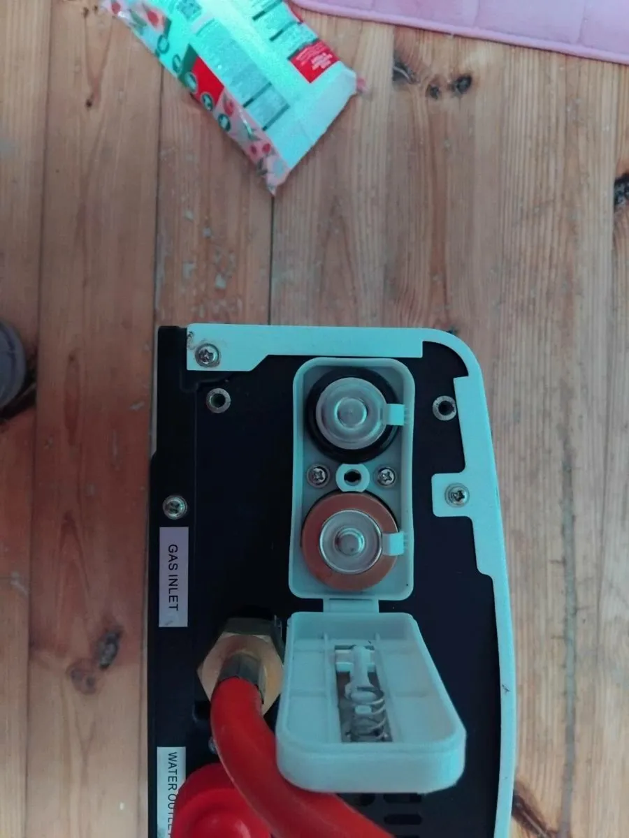 Complux Portable Shower-Heater - Image 4