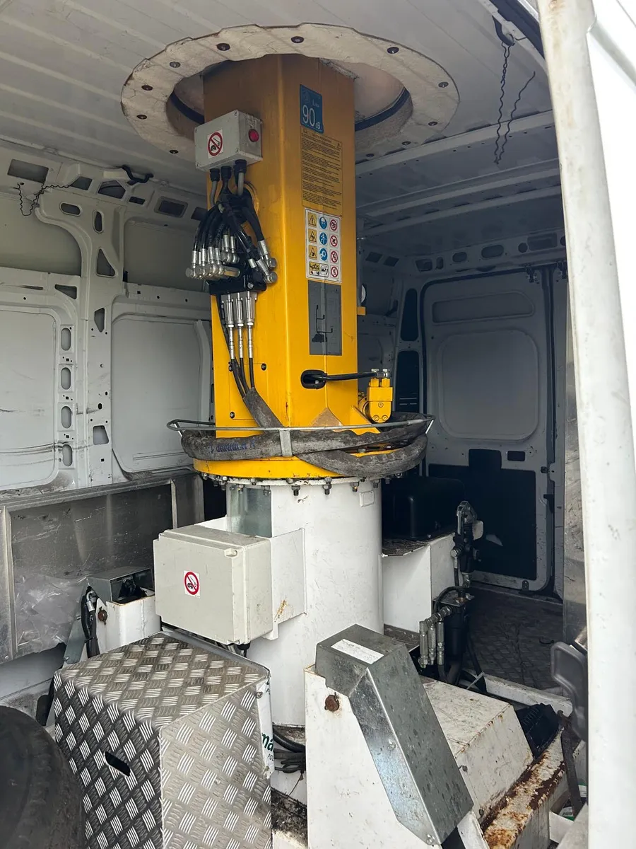 Fiat Ducato 2012 Cherry Picker Low Mileage - Image 3