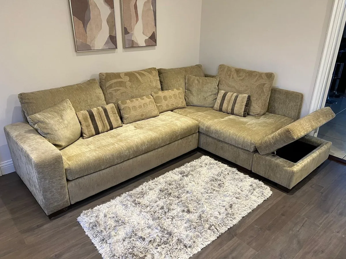 Fama Sofa Set - Image 1