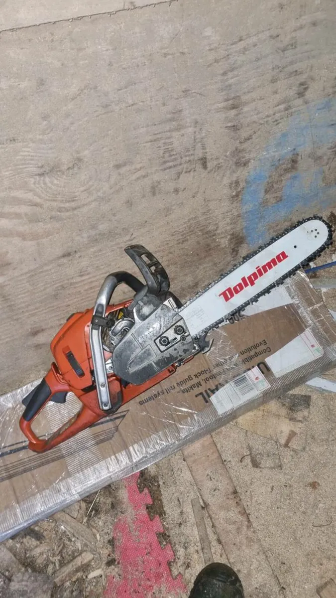 Husqvarna 560xp chainsaw - Image 4