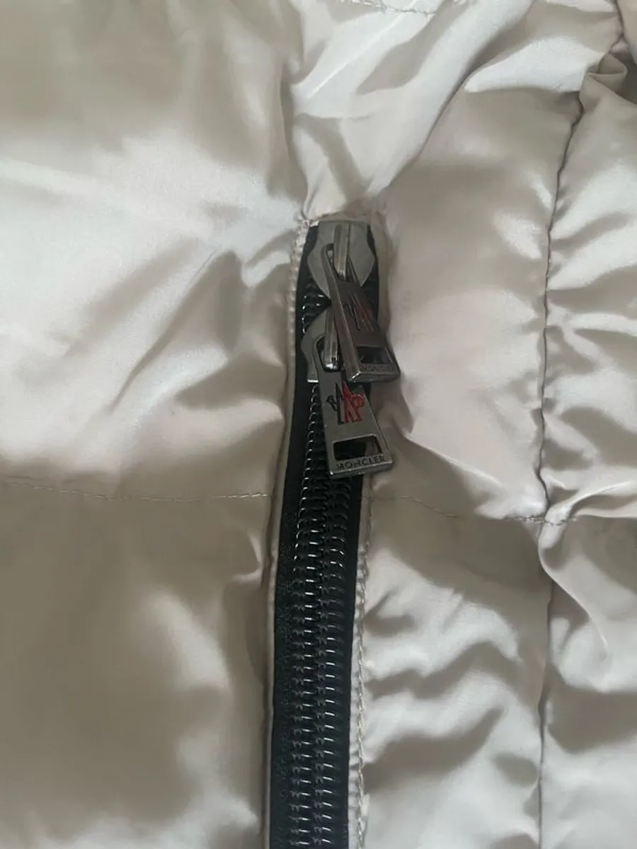 Moncler Women's Cream Coat - Image 3