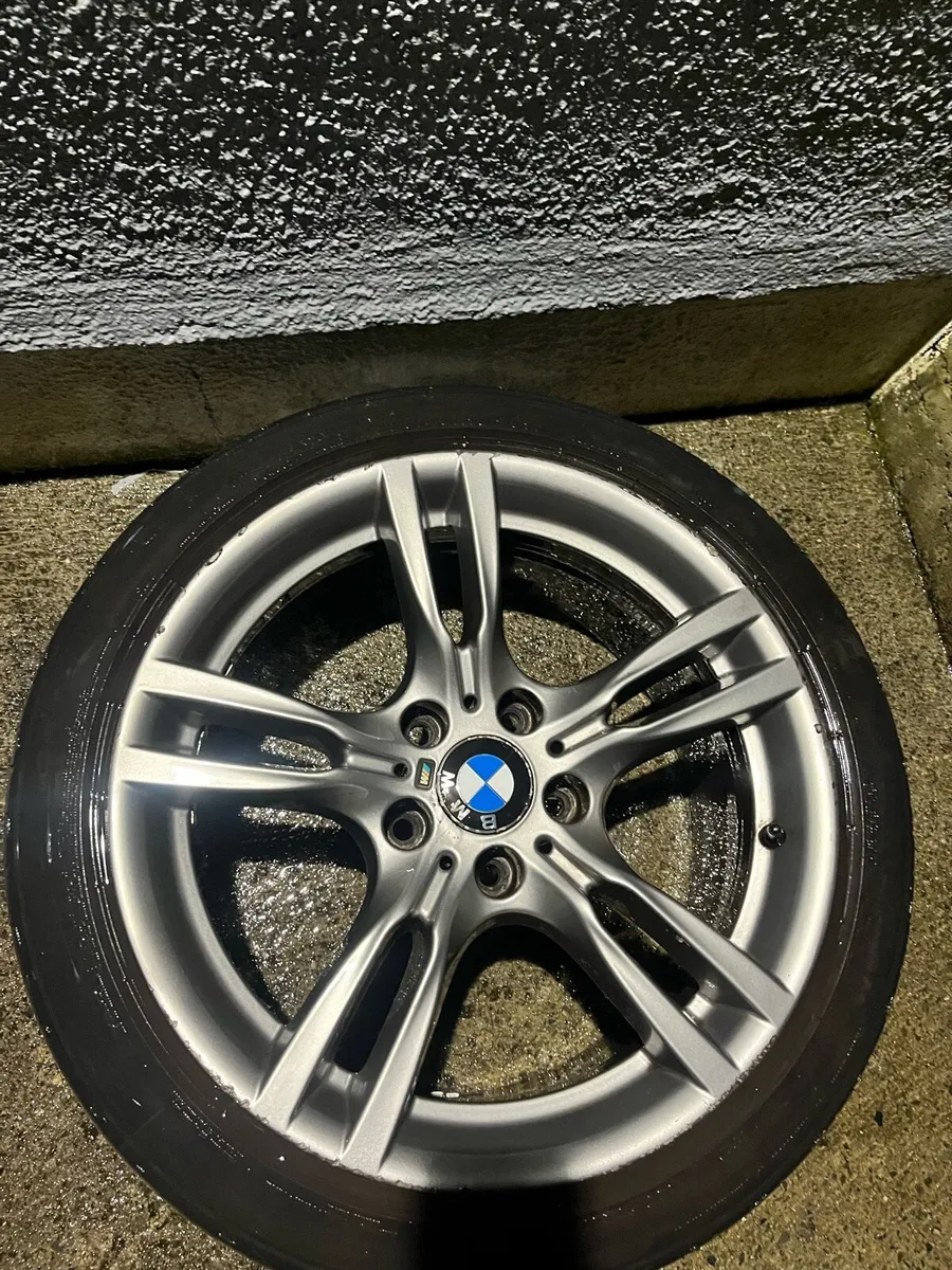 BMW M sport 18” alloy wheels - Image 3