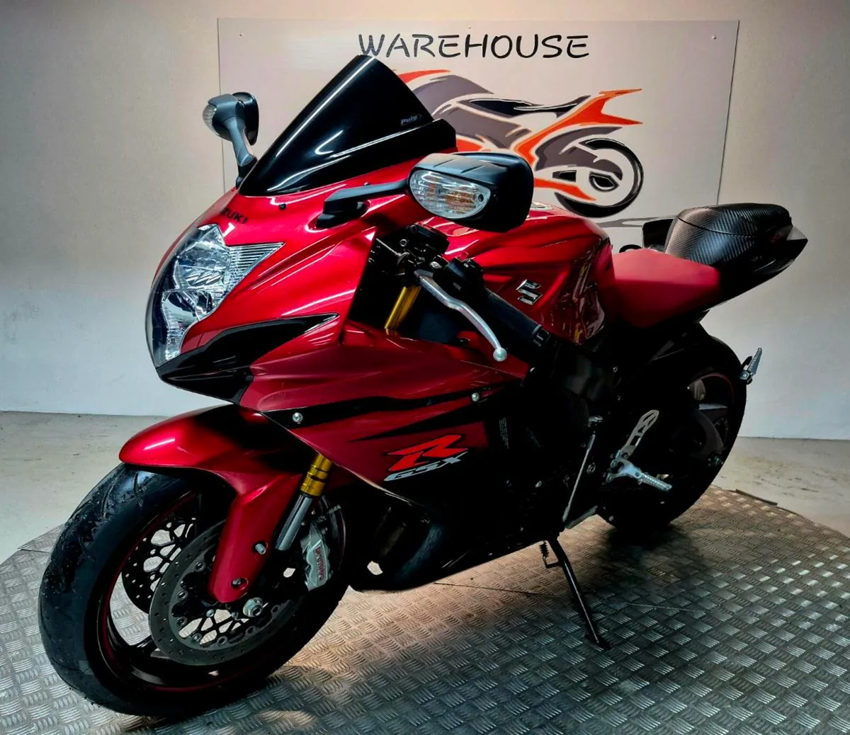 142 Suzuki GSXR750 - Image 3
