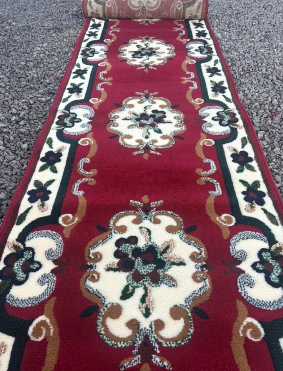 Beautiful Belgian runner rug with label - Image 1