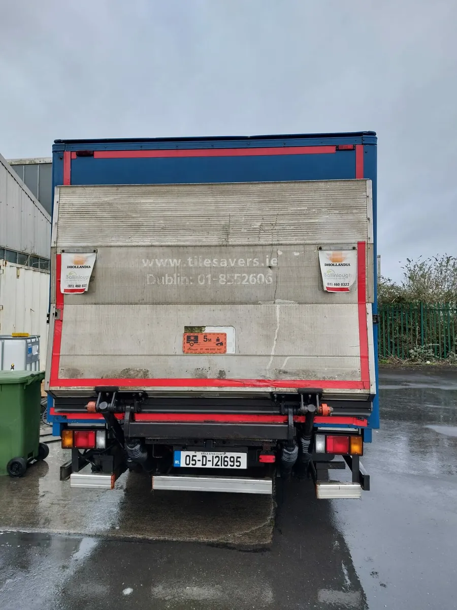 Isuzu NQR 16ft curtainsider - Image 4