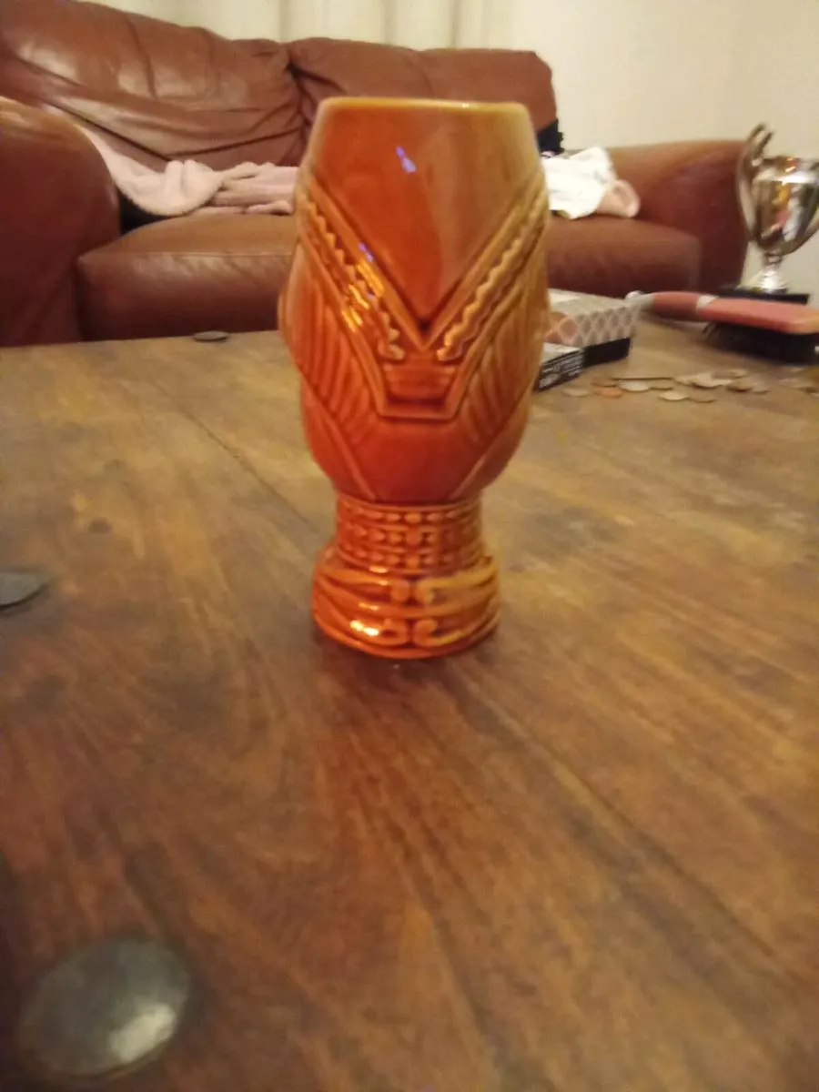 Jekyll and Hyde club vase - Image 2