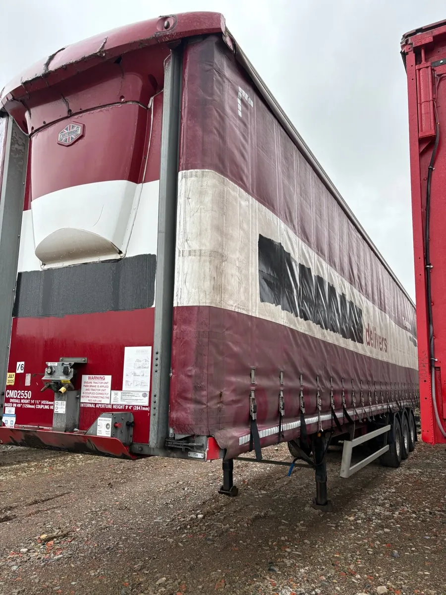 2018 4.55m Curtainside trailers - Image 1