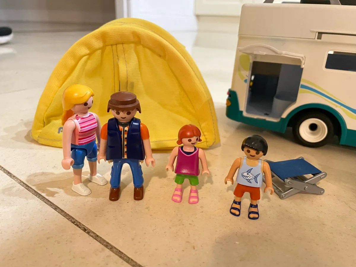 Playmobil Campervan - Image 2