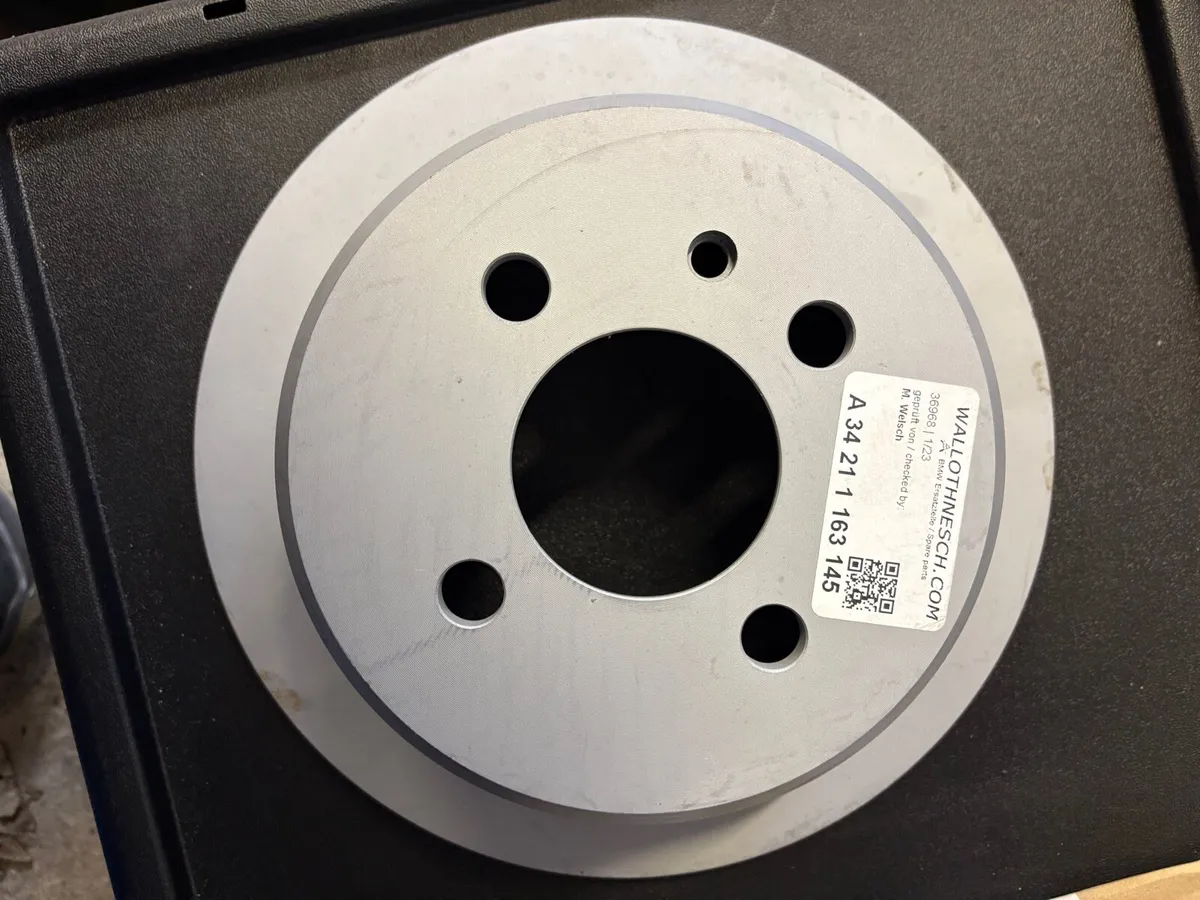 BMW E30 rear discs - Image 2