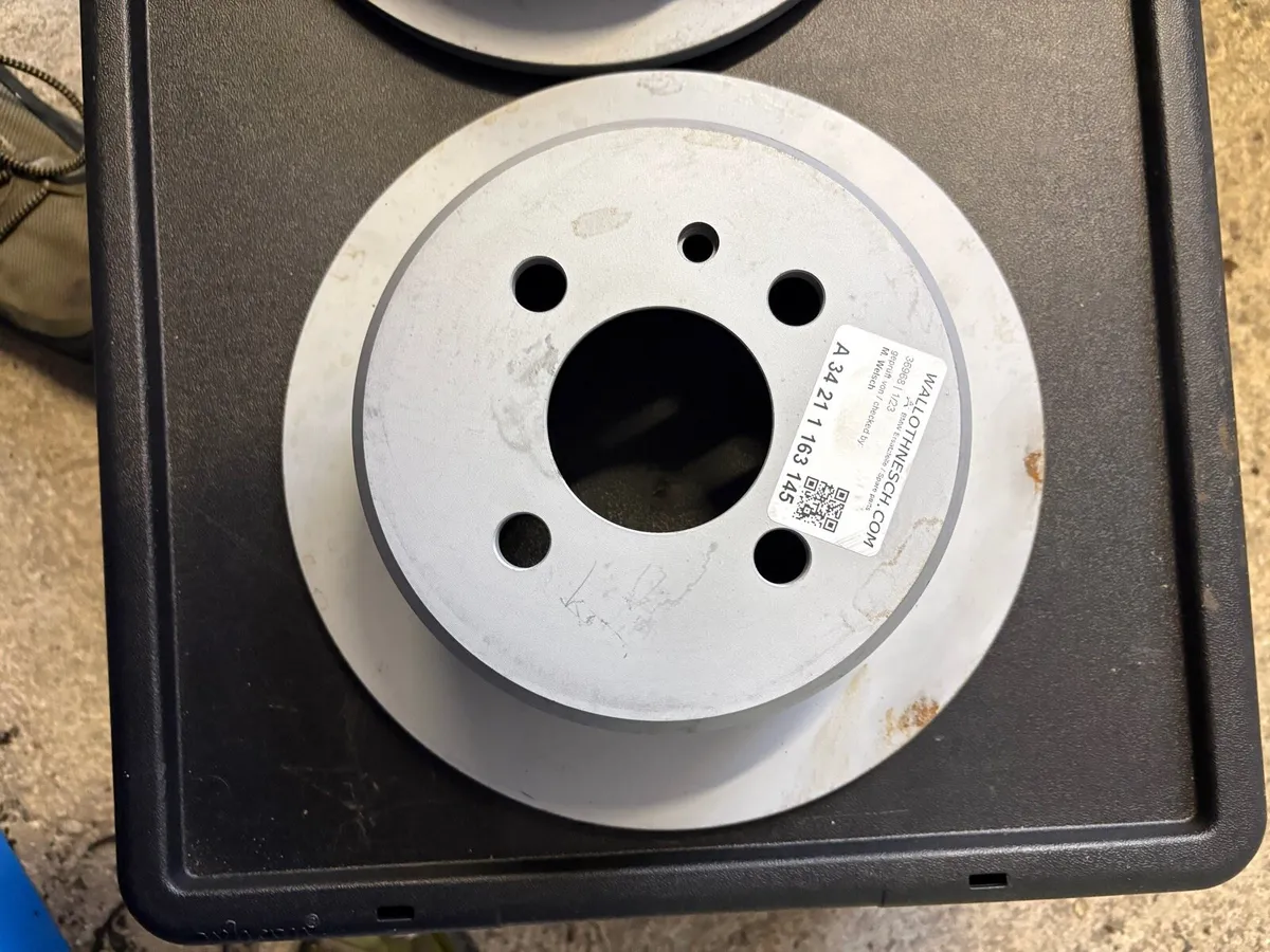 BMW E30 rear discs - Image 3
