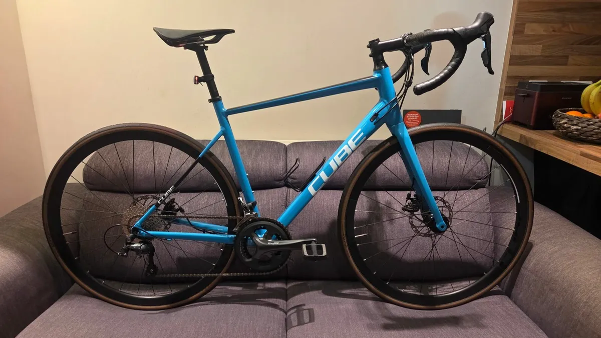 Cube Attain Race road bike NEW - Image 1