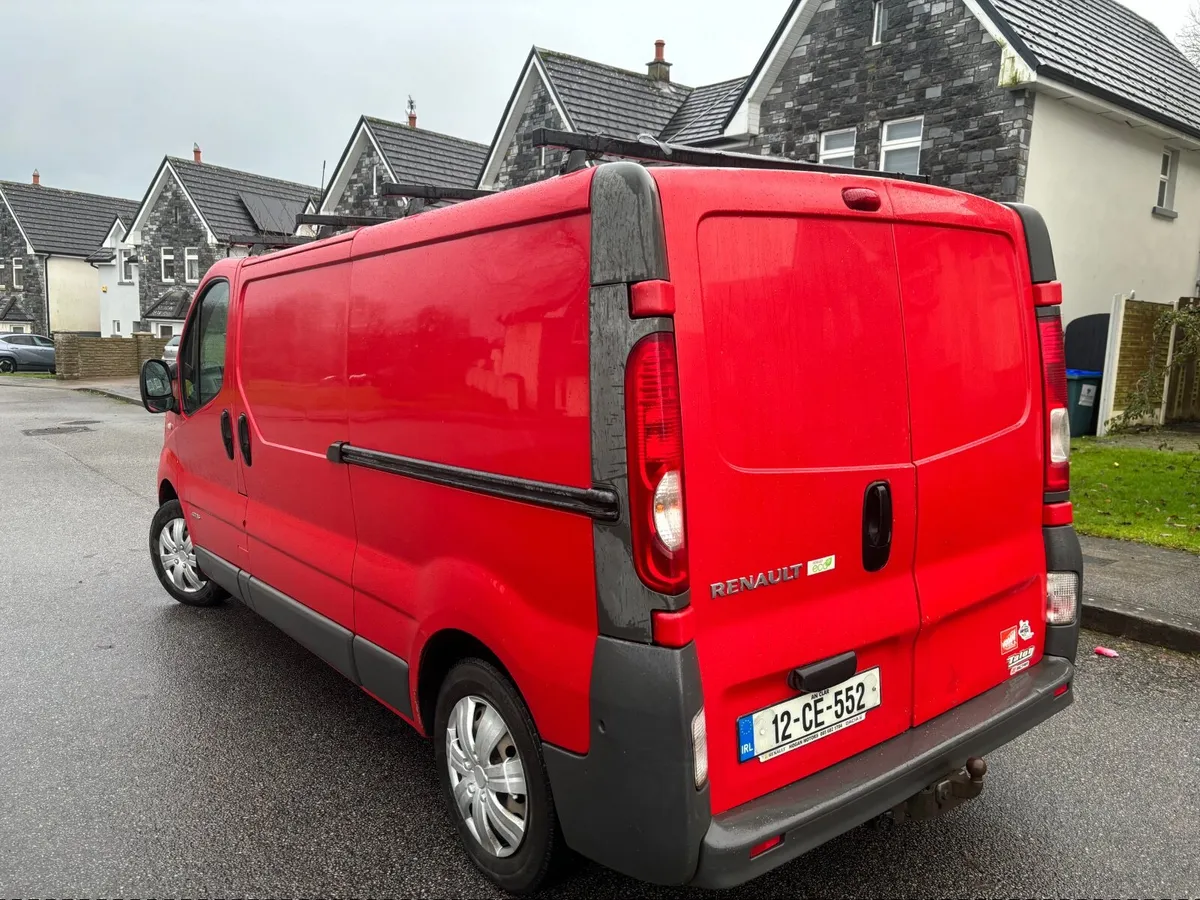 2012 Renault Trafic 2.0 turbo diesel 115 bhp 6 - Image 4