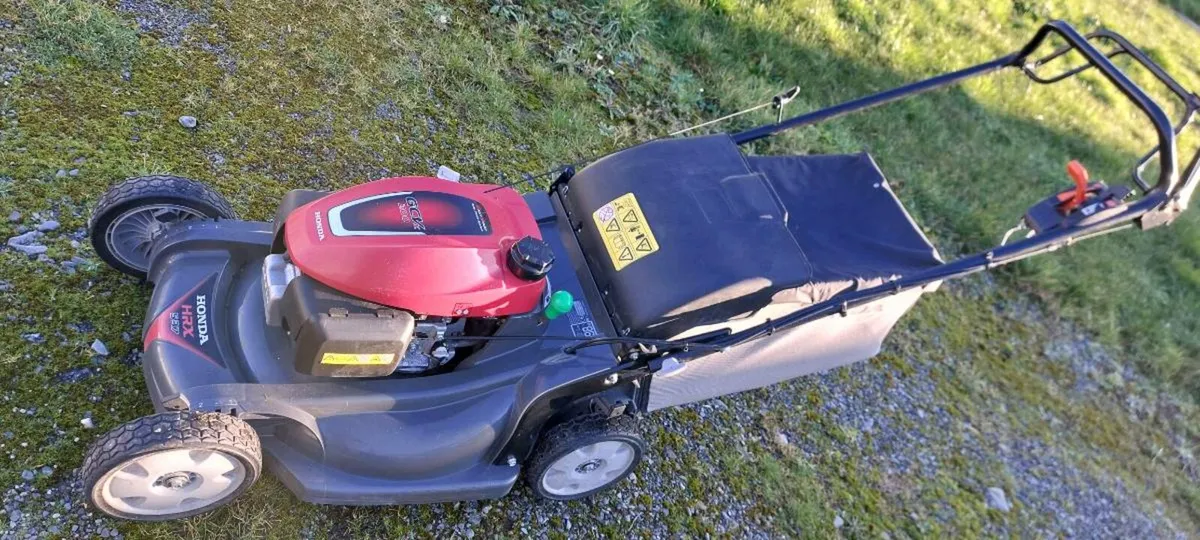 Honda HRX 537 Lawnmower - Image 3