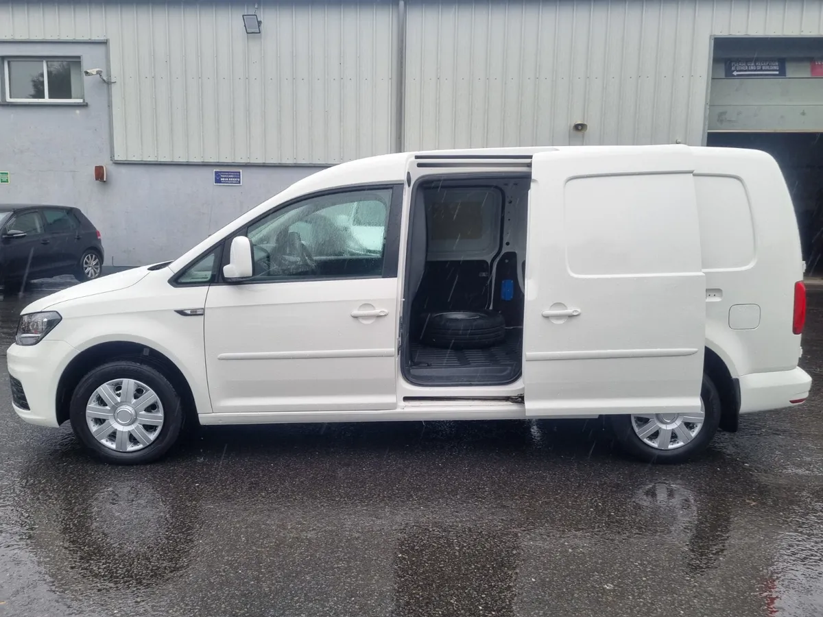 Low KLMS Like New - 86,885klm - Image 4