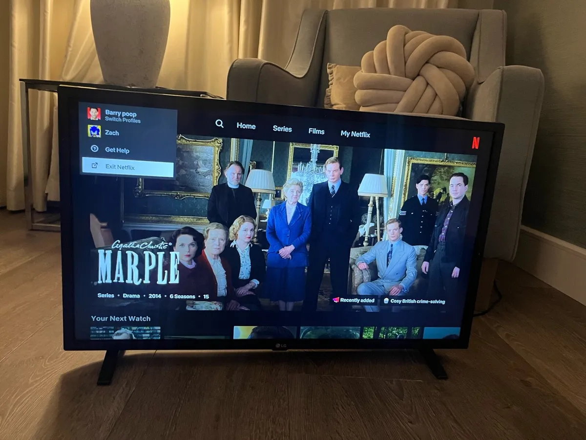 Lg 32inch smart tv - Image 4