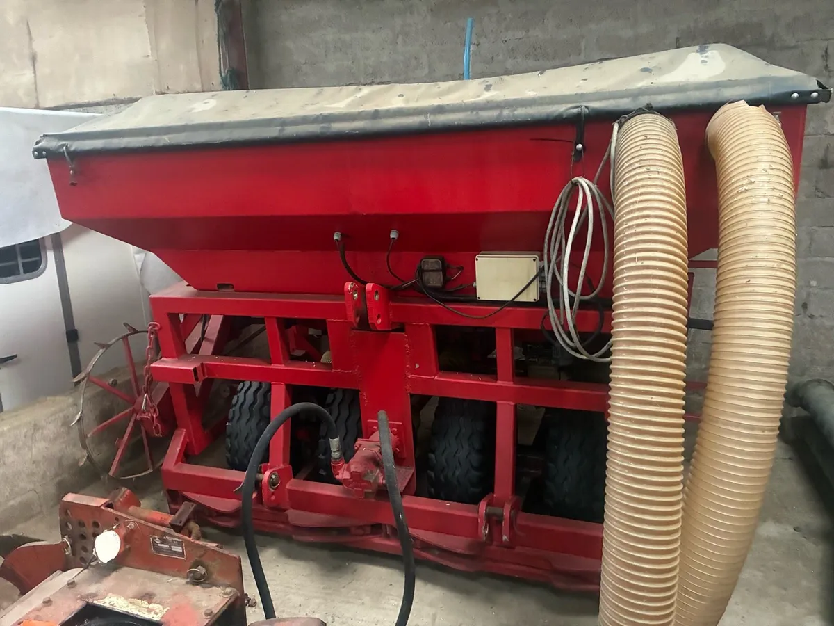 Kuhn / Kverneland front tank - Image 1