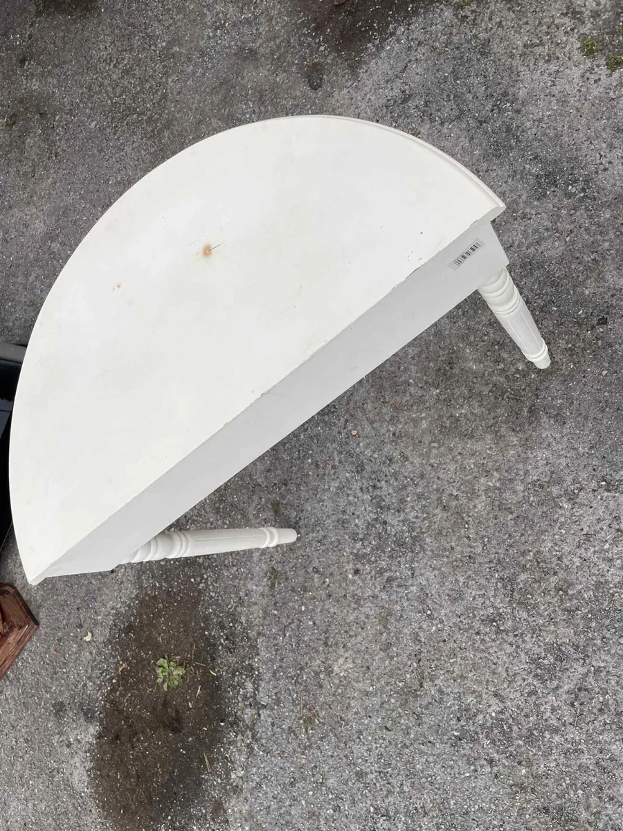 Moon or side table - Image 3