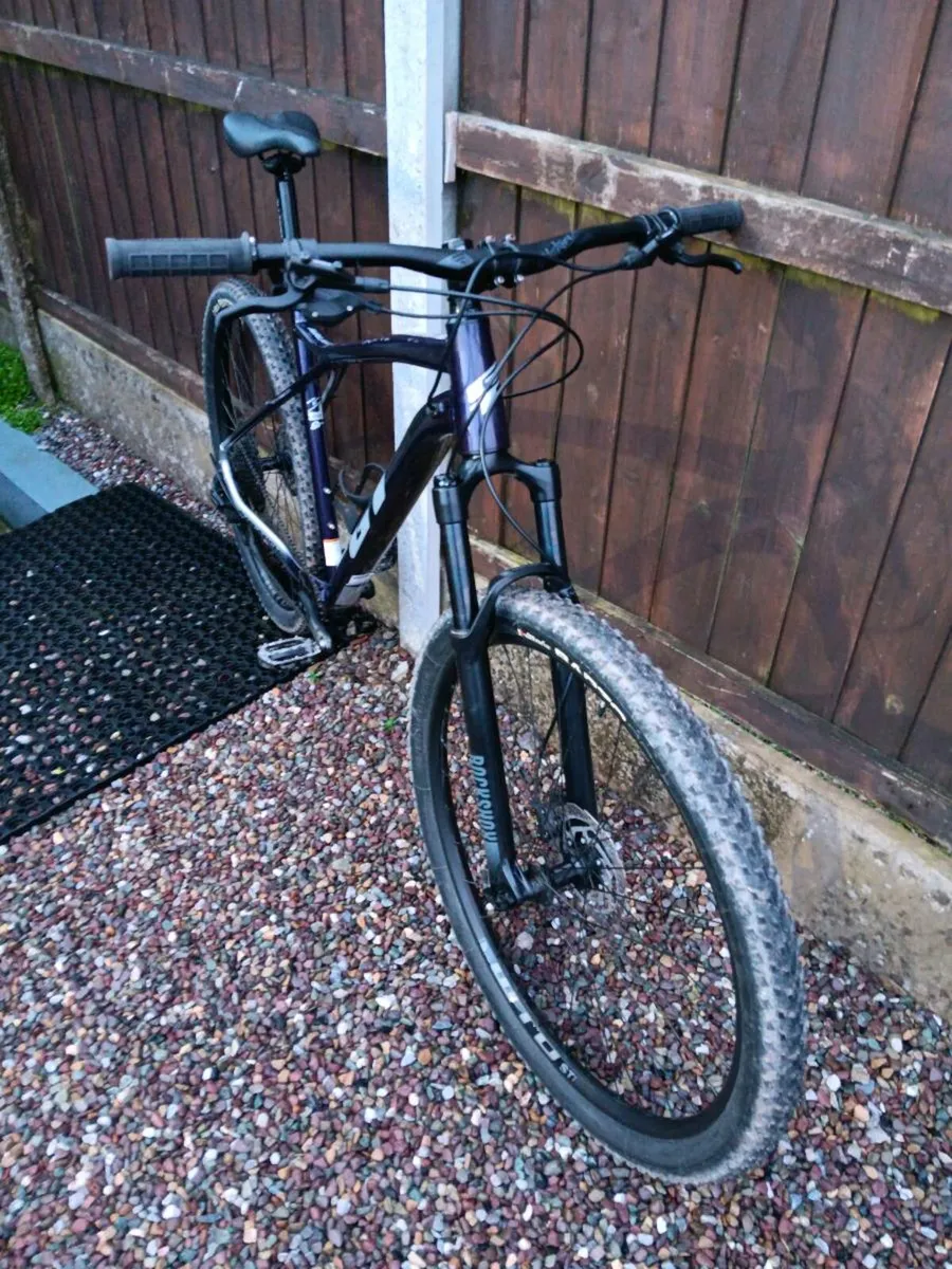 GT Avalanche expert 29r mountain bike - Image 2