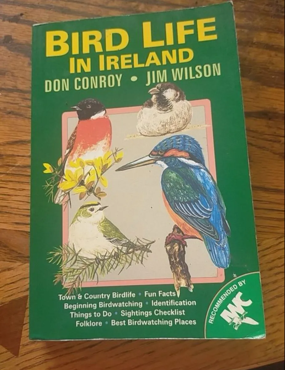 Bird Life in Ireland Book
