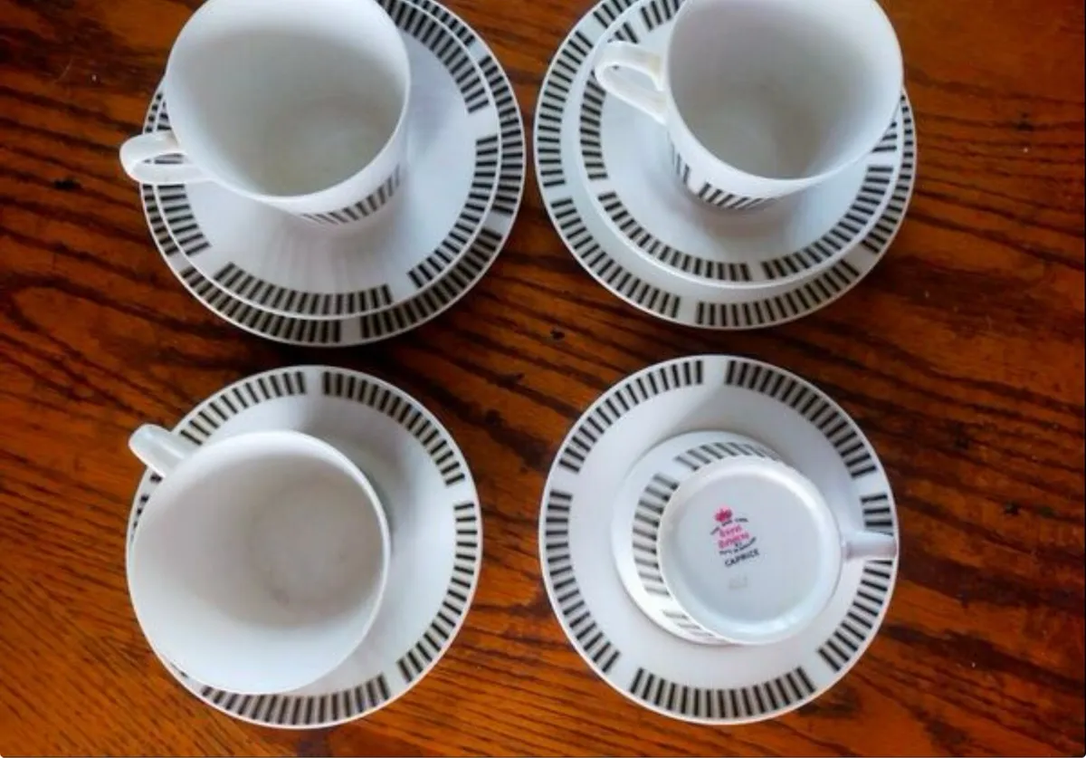 Royal Osborne Caprice - Image 1