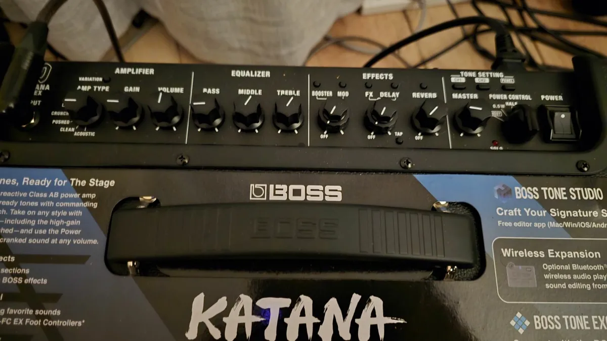 Guitar amp - Image 1