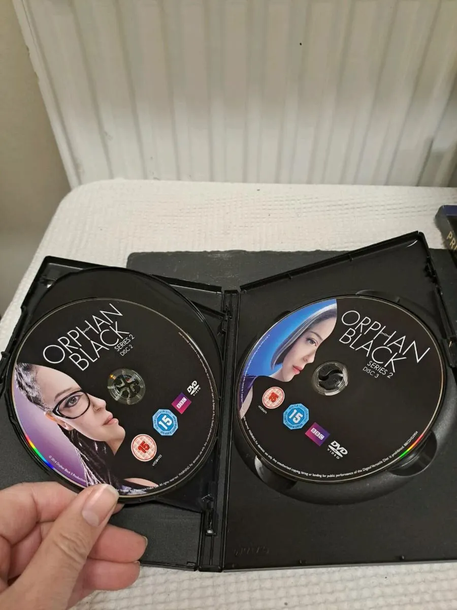 Orphan Black – Series 2 DVD - Image 3