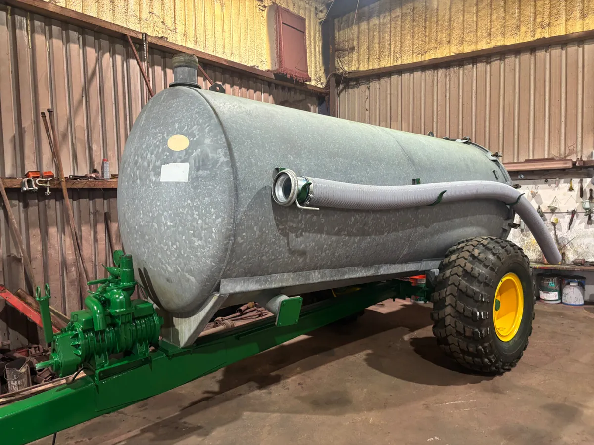 ROSSMORE 1600 TANKER - Image 1