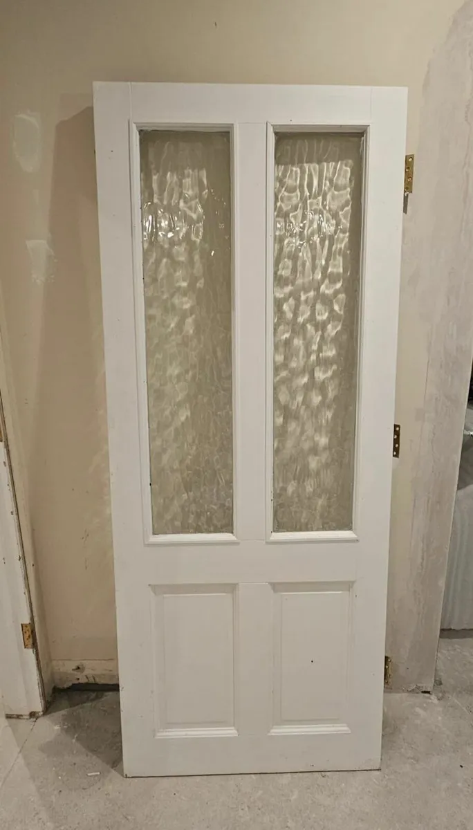 Internal doors - Image 1