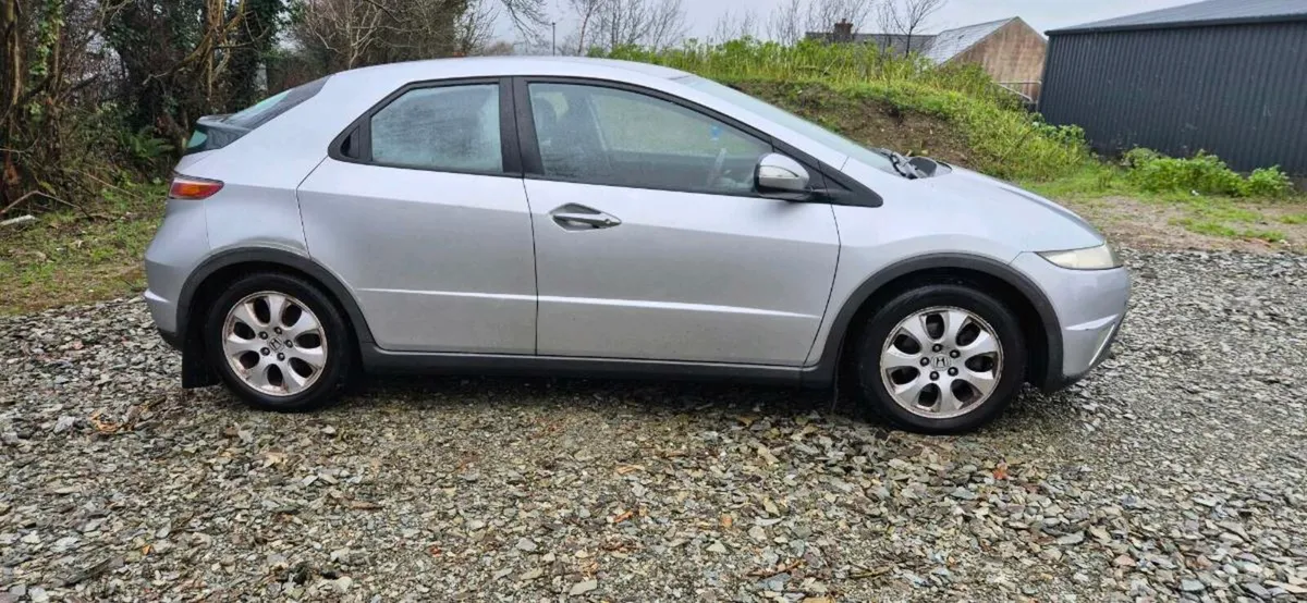 Honda civic 1.3i - Image 3