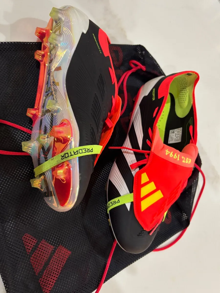 Football boots - Image 4