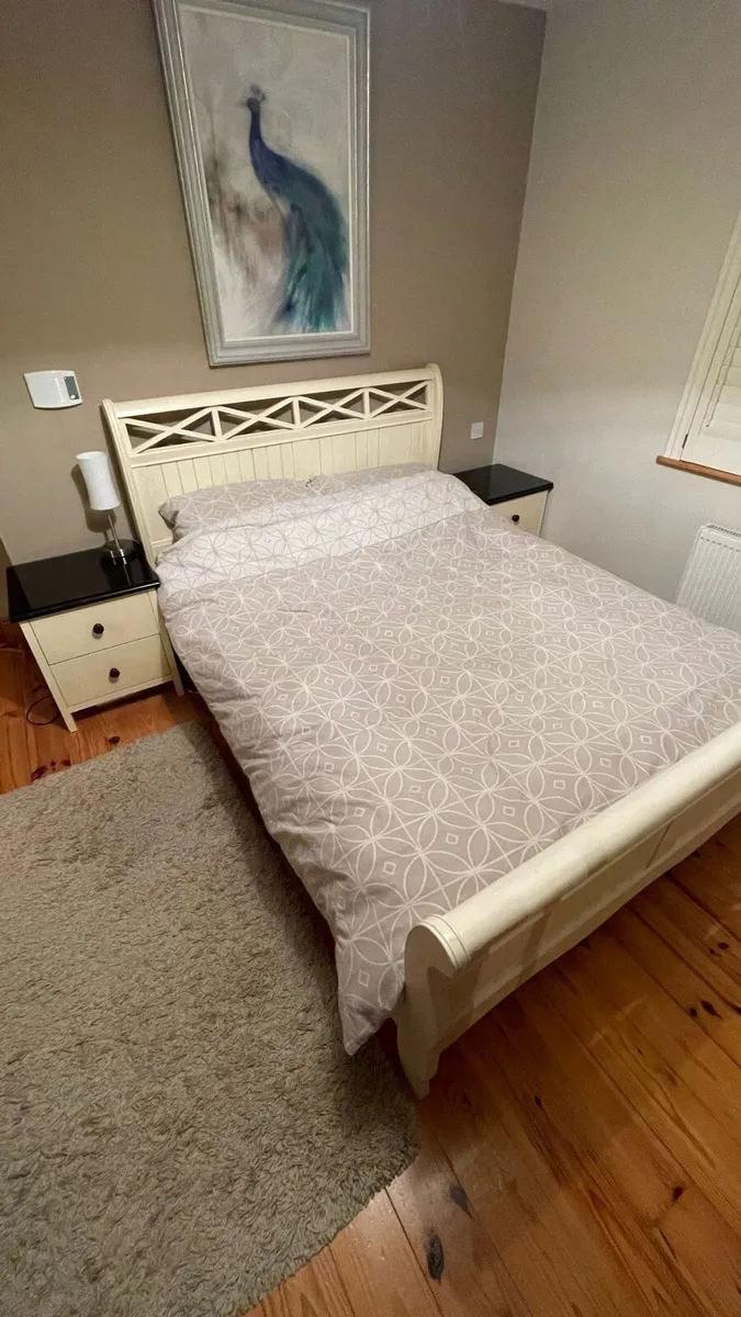 New England style king bed - Image 3